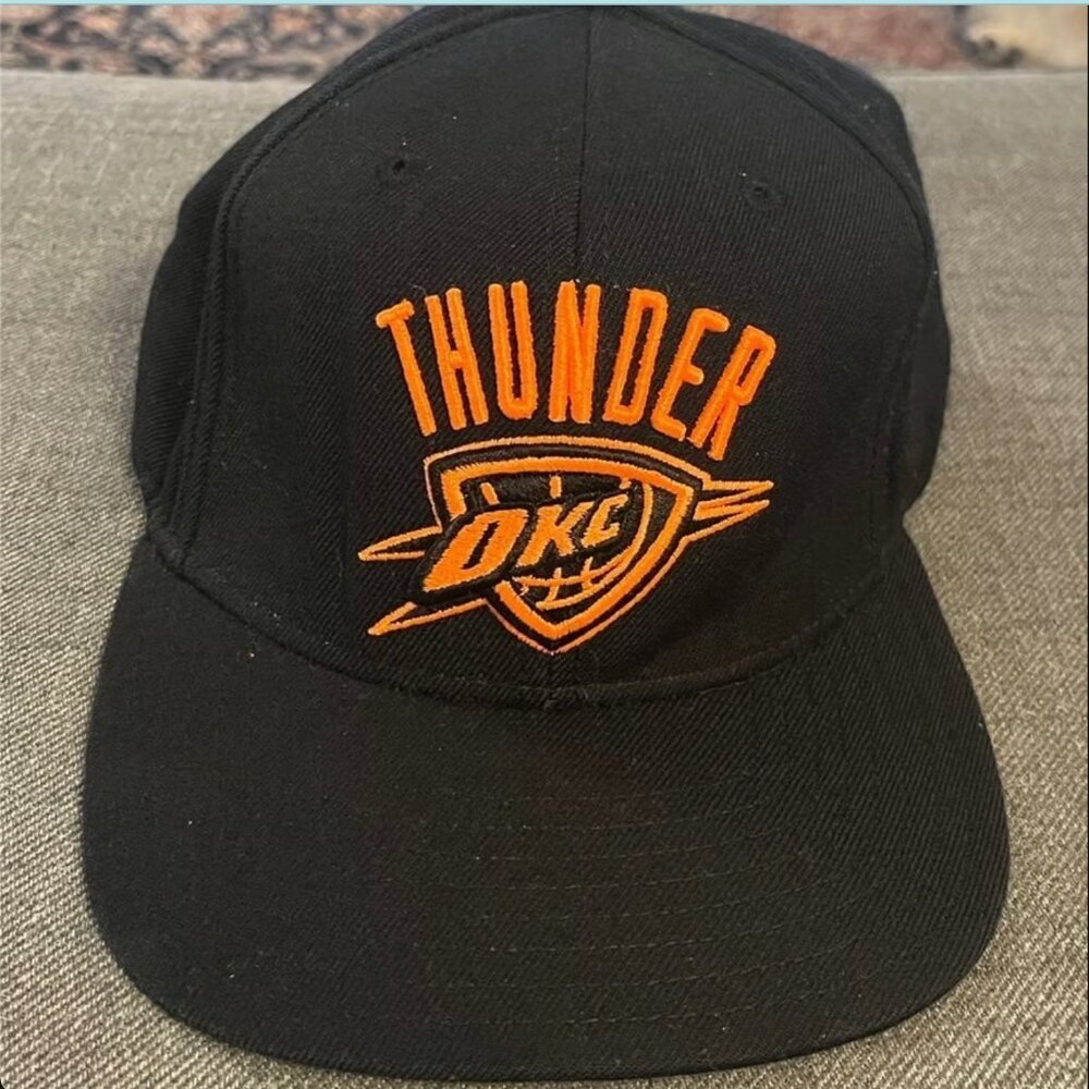 Adidas Oklahoma City thunder SnapBack hat